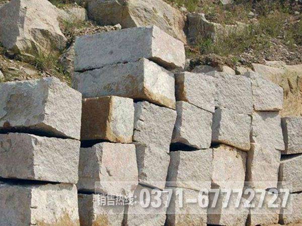 花崗巖石料生產線需要多少錢，用到哪設備？