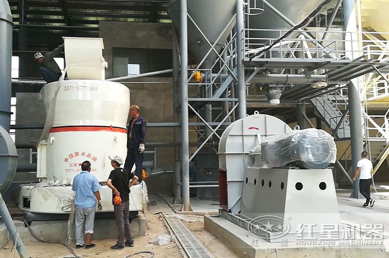 硅砂磨粉現場圖片