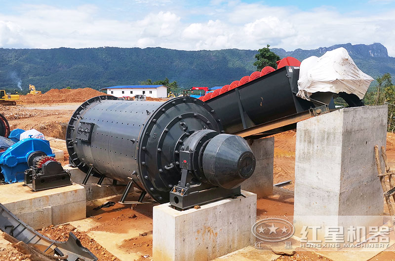 新型球磨機工作現場圖片 新型球磨機工作現場圖片