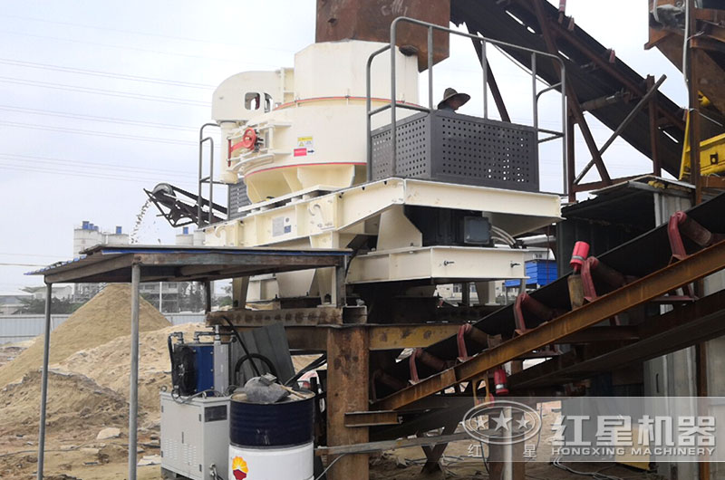 卵石制砂機什么設(shè)備好用？卵石制砂一噸有多少利潤？