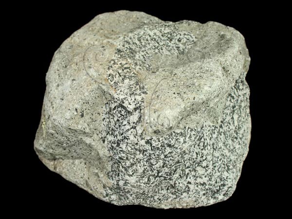 乘載著全套流動破碎篩分機，小小的石頭實現(xiàn)了大大的夢想