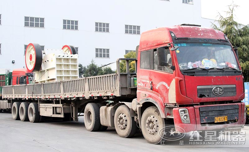 1060鄂破破碎機(jī)每小時(shí)可產(chǎn)多少噸？想高產(chǎn)，學(xué)會(huì)這幾招很關(guān)鍵