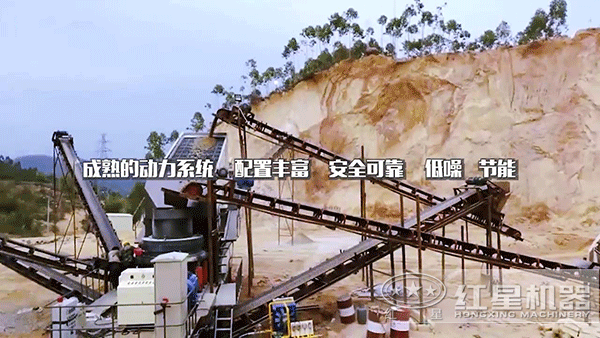 安全可靠的柴油小型流動(dòng)石子破碎機(jī)處理現(xiàn)場(chǎng)