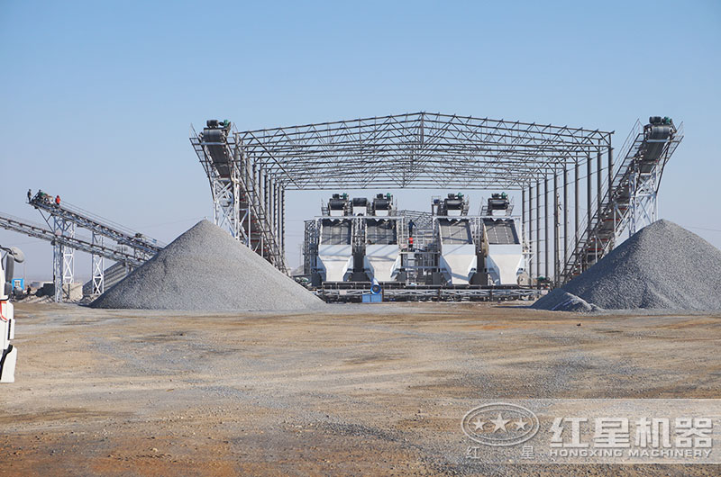 石頭粉碎成沙好賣嗎？ 市場(chǎng)石頭成沙機(jī)器什么價(jià)錢