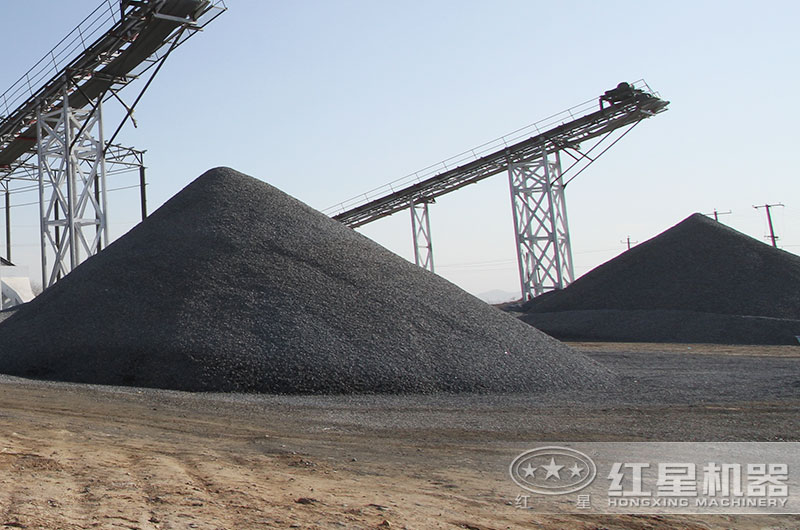 環(huán)保對(duì)生產(chǎn)機(jī)制砂的設(shè)備有什么要求，有沒有無塵生產(chǎn)現(xiàn)場