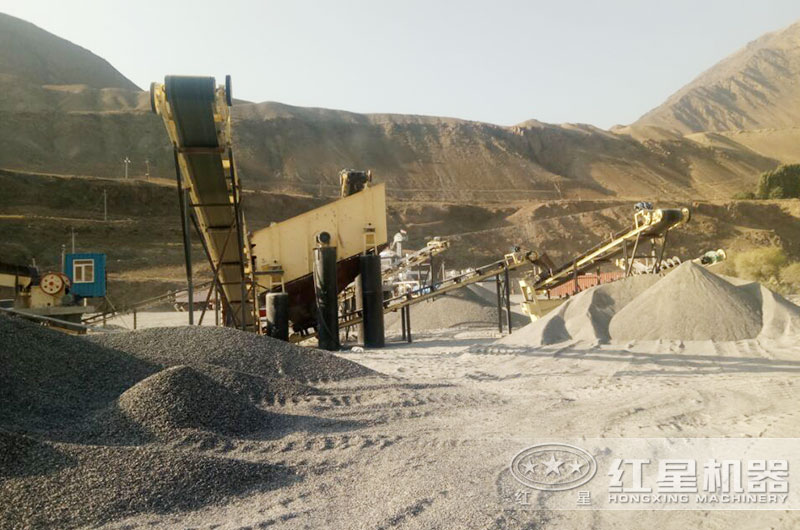 礦用破碎機有多少種，這里有各種破碎機圖片實拍